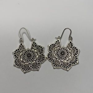 Dangle mandala earrings